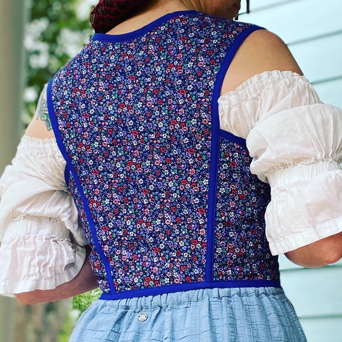 Bodice, Batik Athletic Build