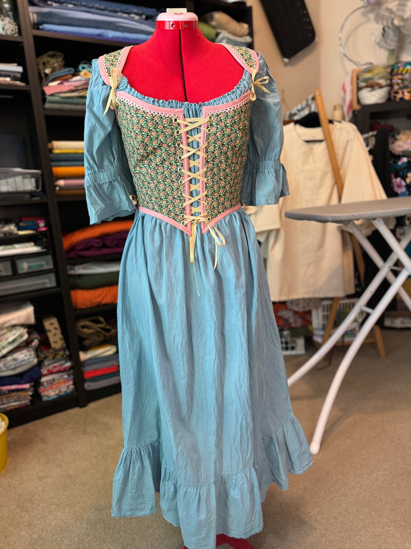 Bodice, Cottage Style